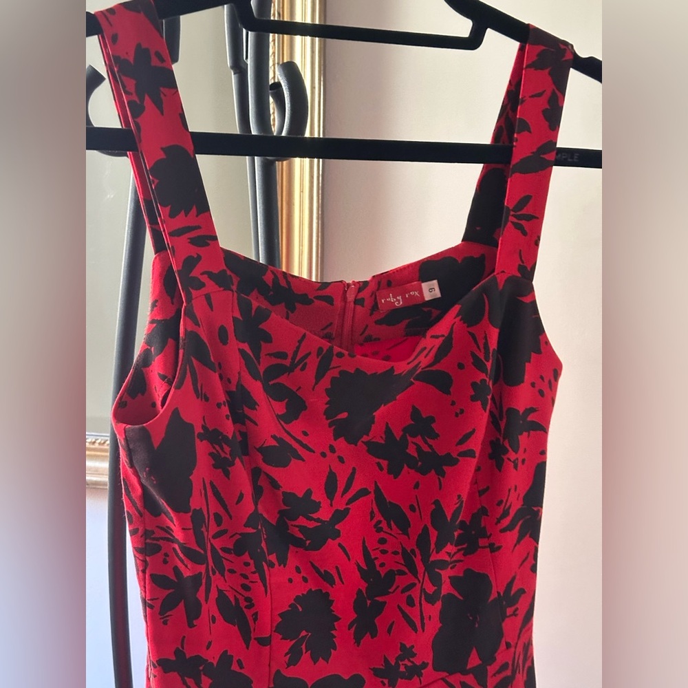 Ruby Rox Red and Black Floral Midi Swing Dress - Picture 4 of 16